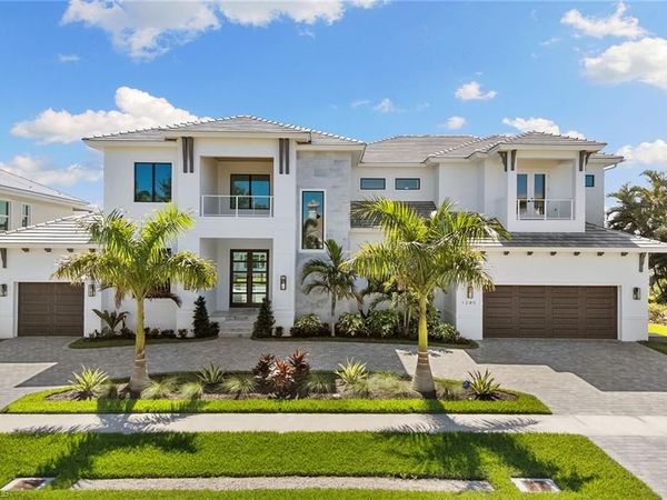 1285 Orange CT, MARCO ISLAND, FL 34145