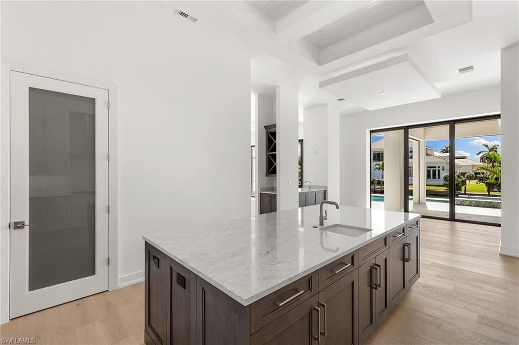 1285 Orange Ct, Marco Island, FL 34145 Photo