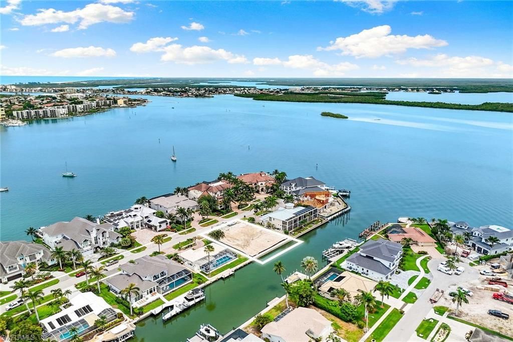 1285 Orange Ct, Marco Island, FL 34145 Photo