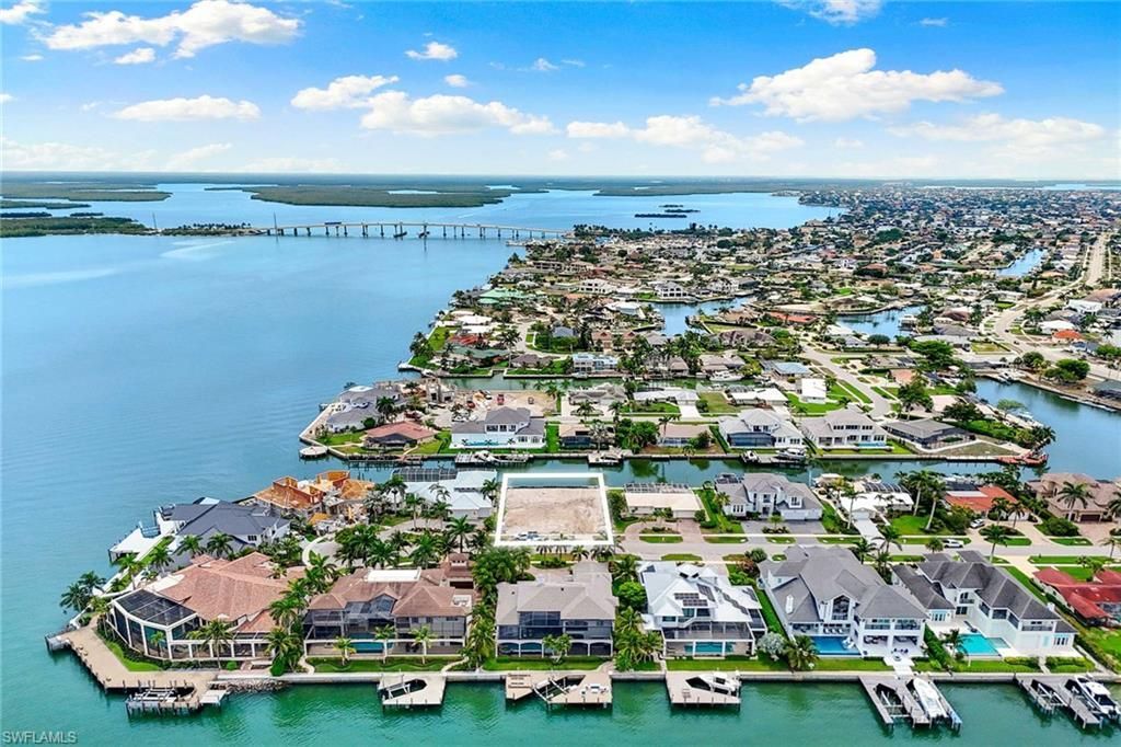 1285 Orange Ct, Marco Island, FL 34145 Photo