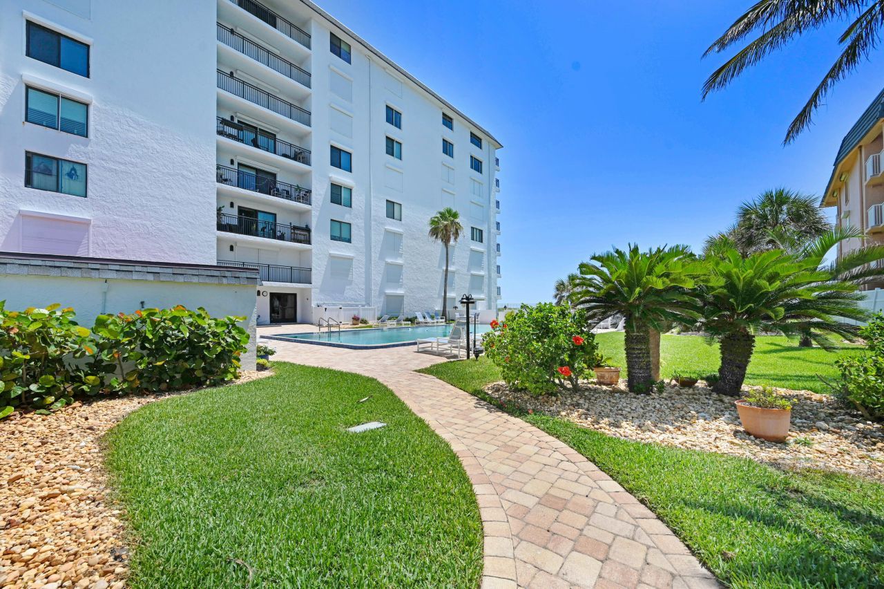 650 N Atlantic Avenue, Unit 105, Cocoa Beach, FL 32931 Photo