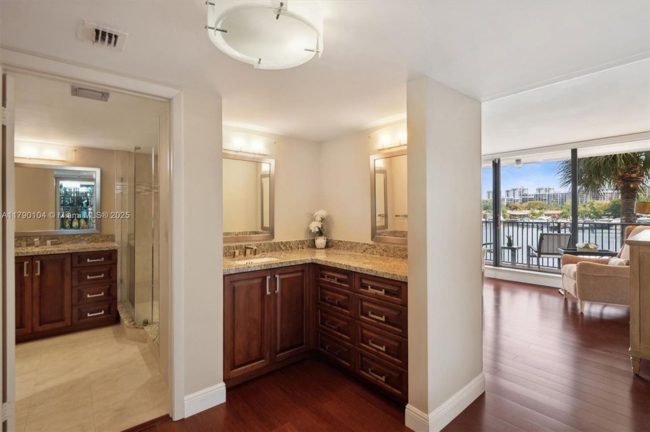 300 Three Islands Blvd, Unit 601, Hallandale Beach, FL 33009 Photo