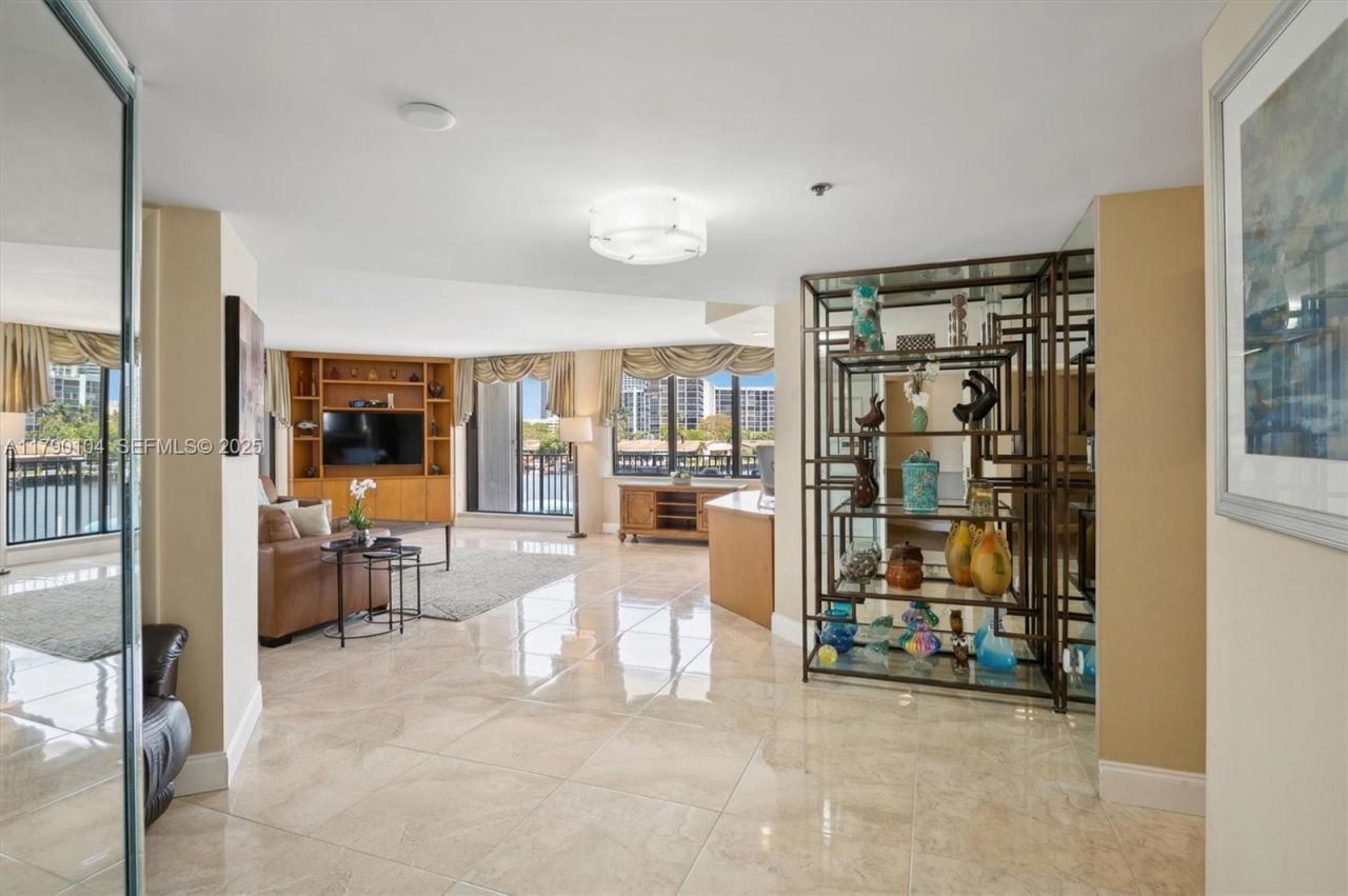 300 Three Islands Blvd, Unit 601, Hallandale Beach, FL 33009 Photo
