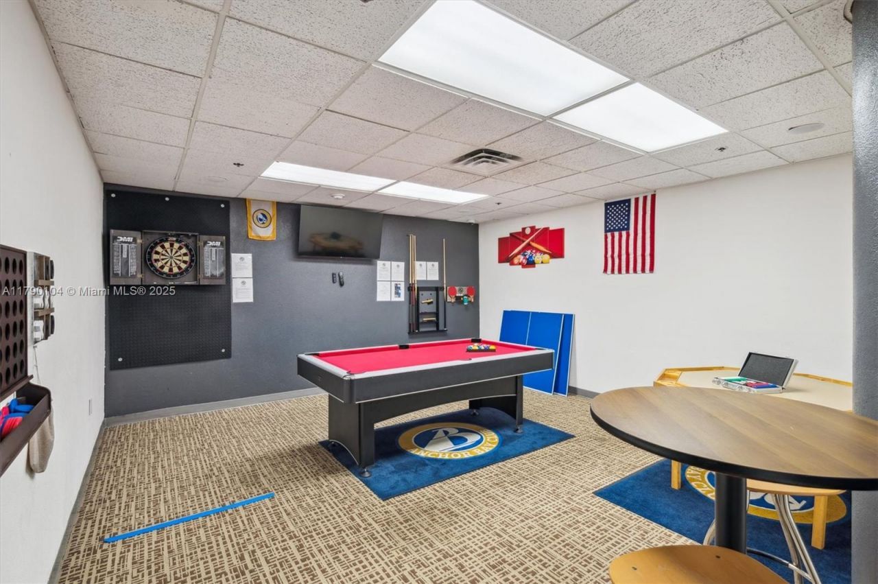 300 Three Islands Blvd, Unit 601, Hallandale Beach, FL 33009 Photo