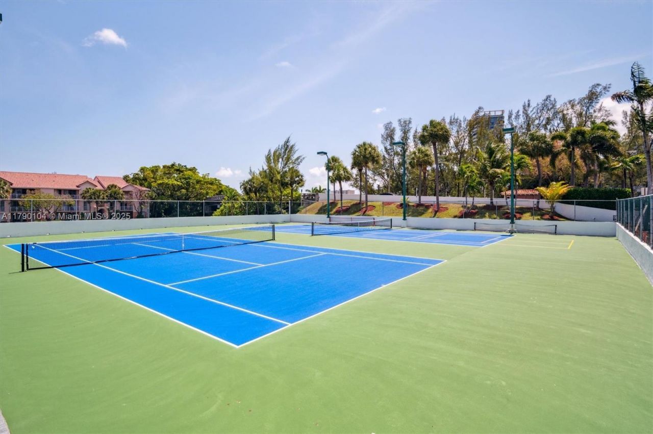 300 Three Islands Blvd, Unit 601, Hallandale Beach, FL 33009 Photo