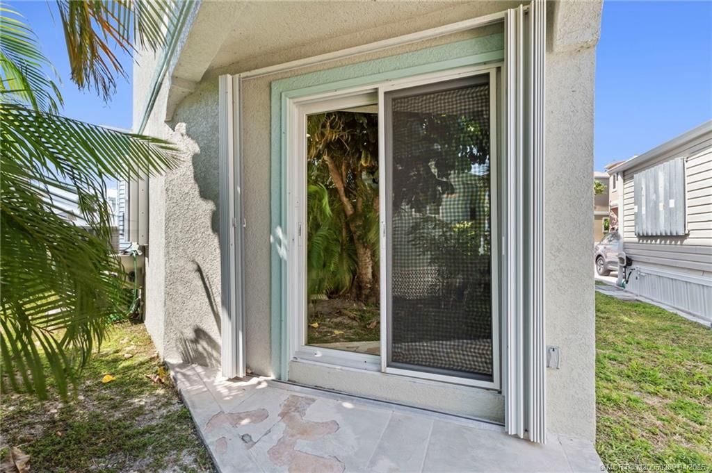 444 Nettles Boulevard, Jensen Beach, FL 34957 Photo