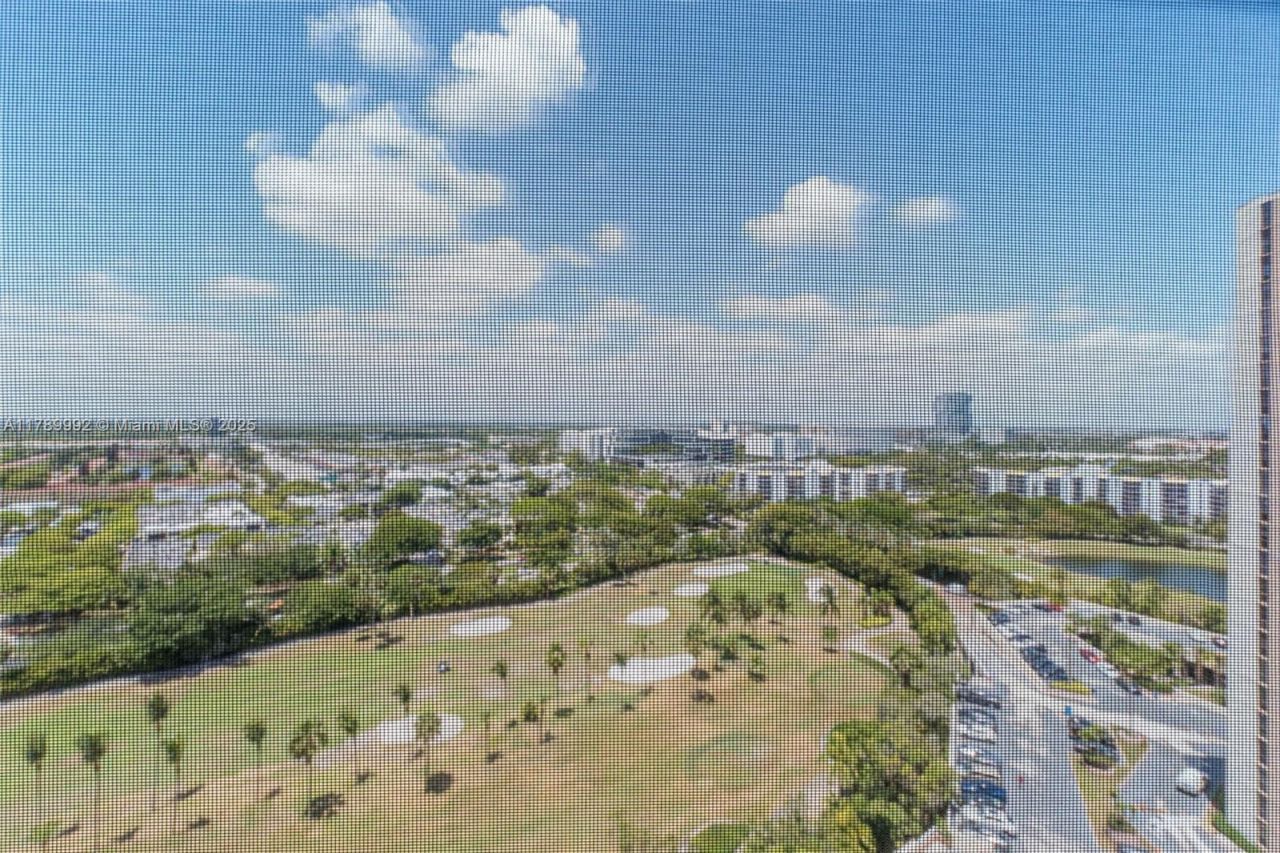 20335 W Country Club Dr, Unit 1902, Aventura, FL 33180 Photo