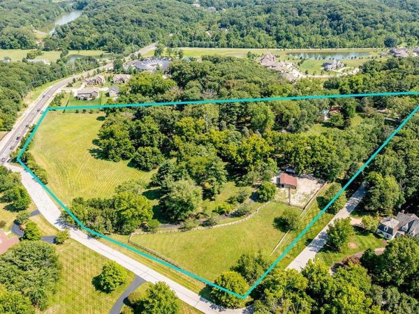 1577 Kehrs Mill Road, Chesterfield, MO 63005