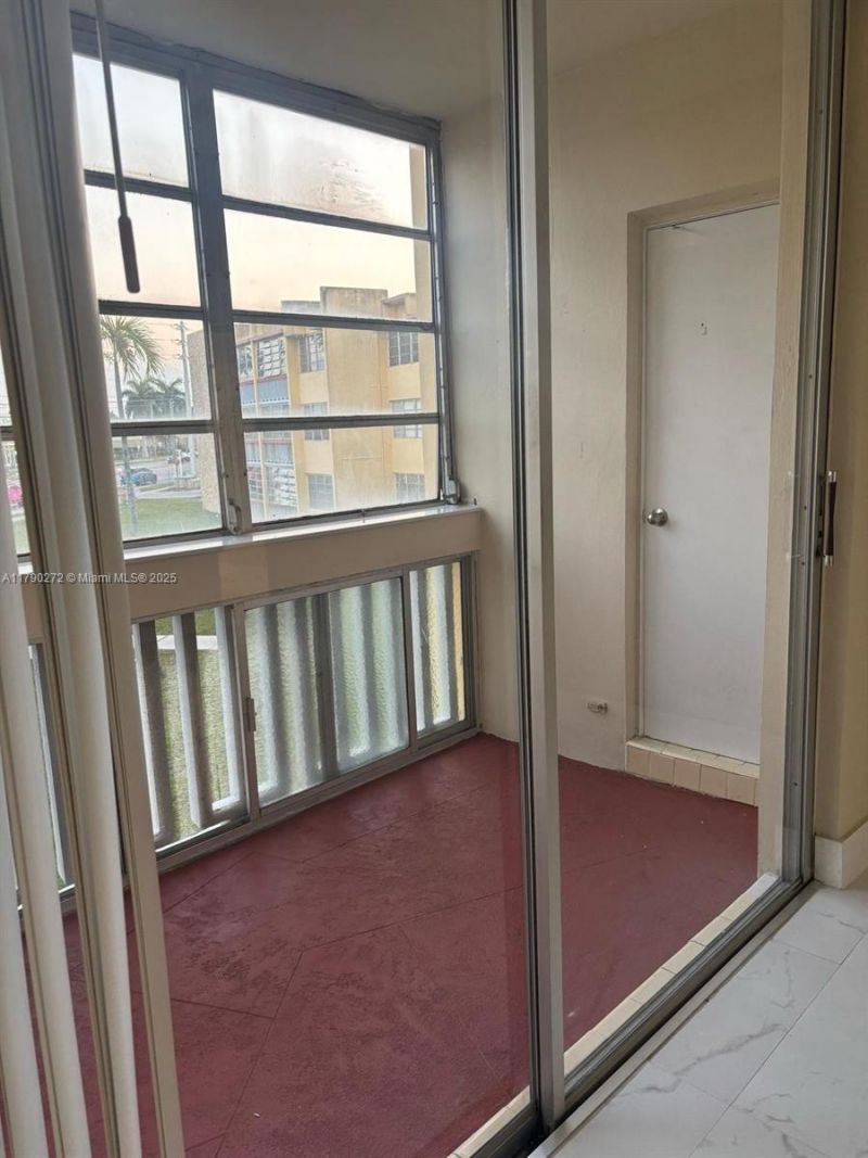 Please Call For Address, Unit 222, Miami, FL 33179 Photo