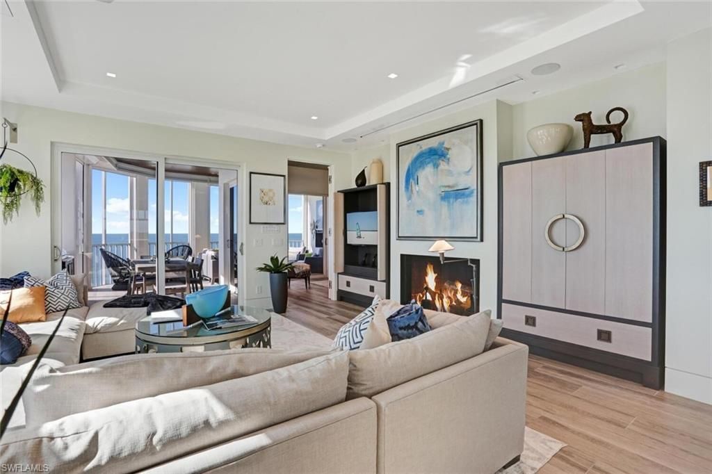 255 Barefoot Beach Blvd, Unit 4, Bonita Springs, FL 34134 Photo