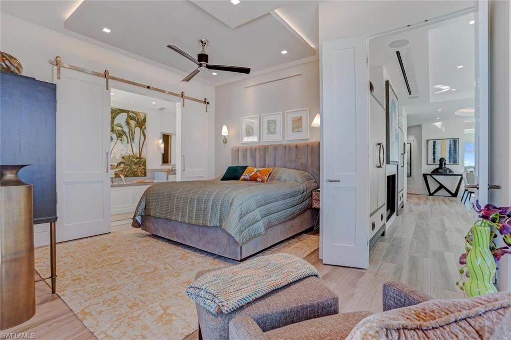 255 Barefoot Beach Blvd, Unit 4, Bonita Springs, FL 34134 Photo