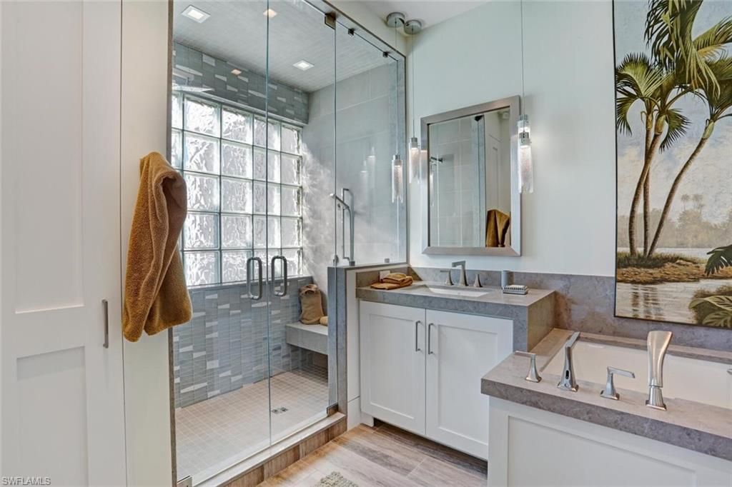 255 Barefoot Beach Blvd, Unit 4, Bonita Springs, FL 34134 Photo