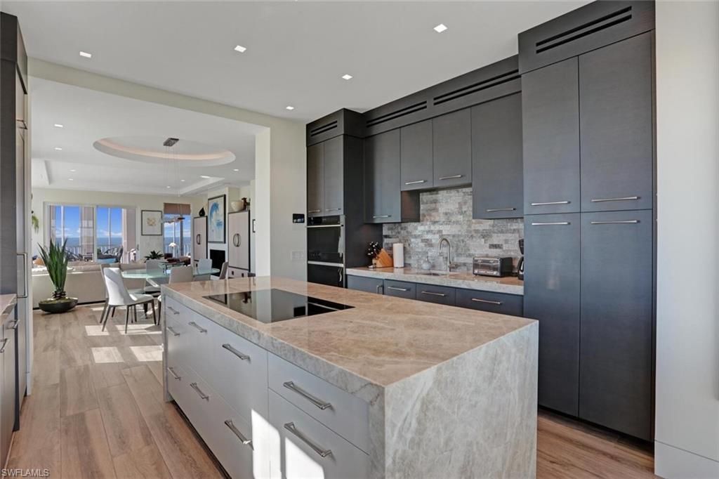 255 Barefoot Beach Blvd, Unit 4, Bonita Springs, FL 34134 Photo