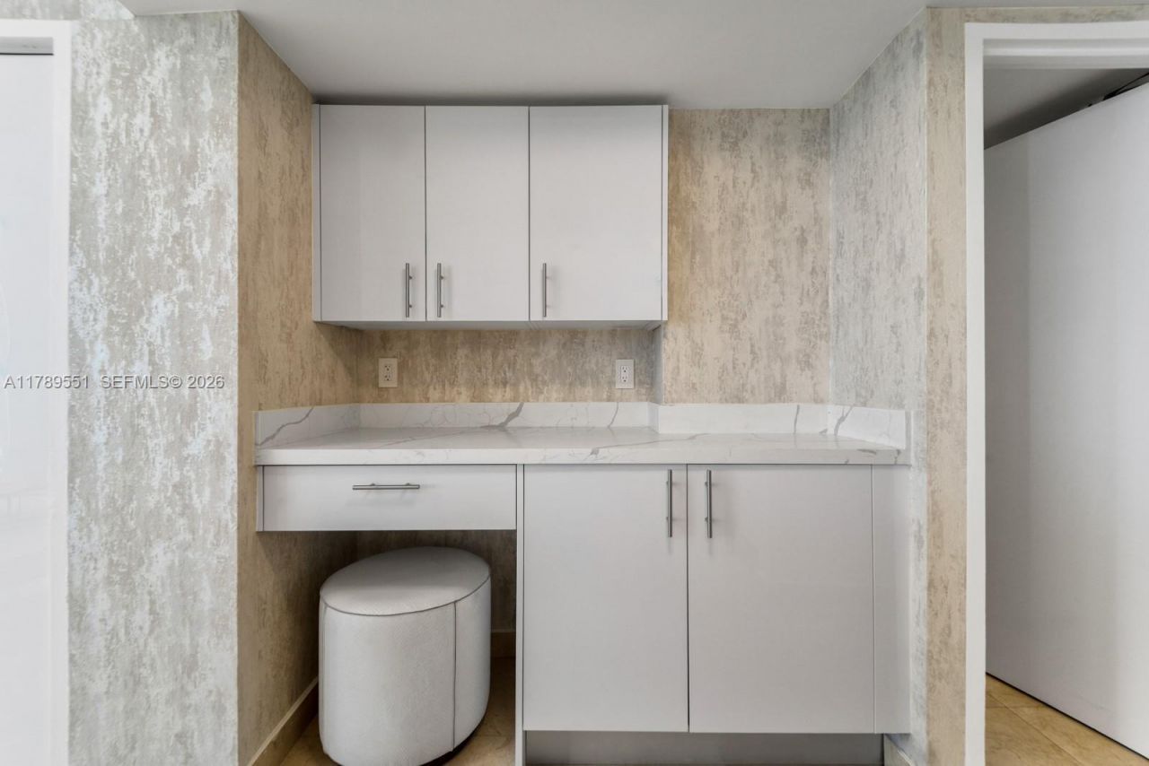 10275 Collins Ave, Unit 507, Bal Harbour, FL 33154 Photo