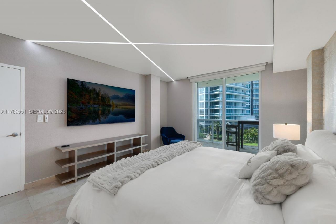 10275 Collins Ave, Unit 507, Bal Harbour, FL 33154 Photo