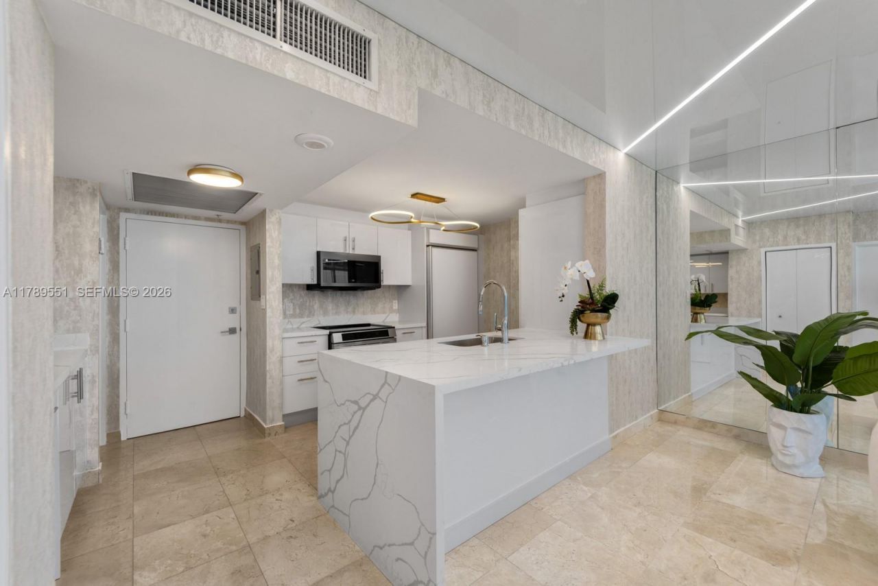 10275 Collins Ave, Unit 507, Bal Harbour, FL 33154 Photo