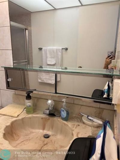 2801 Somerset Drive, Unit 209, Lauderdale Lakes, FL 33311 Photo