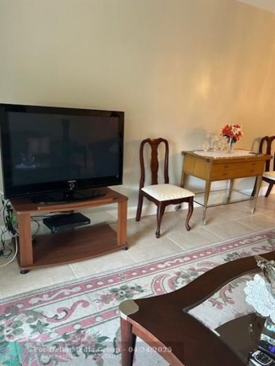 2801 Somerset Drive, Unit 209, Lauderdale Lakes, FL 33311 Photo