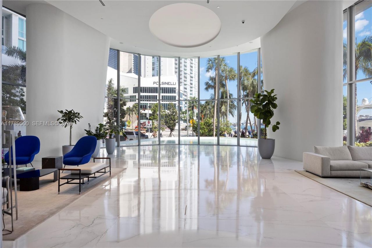 300 Biscayne Blvd Way, Unit 1102, Miami, FL 33131 Photo