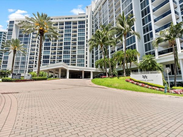 10275 Collins Ave, Unit 529, Bal Harbour, FL 33154