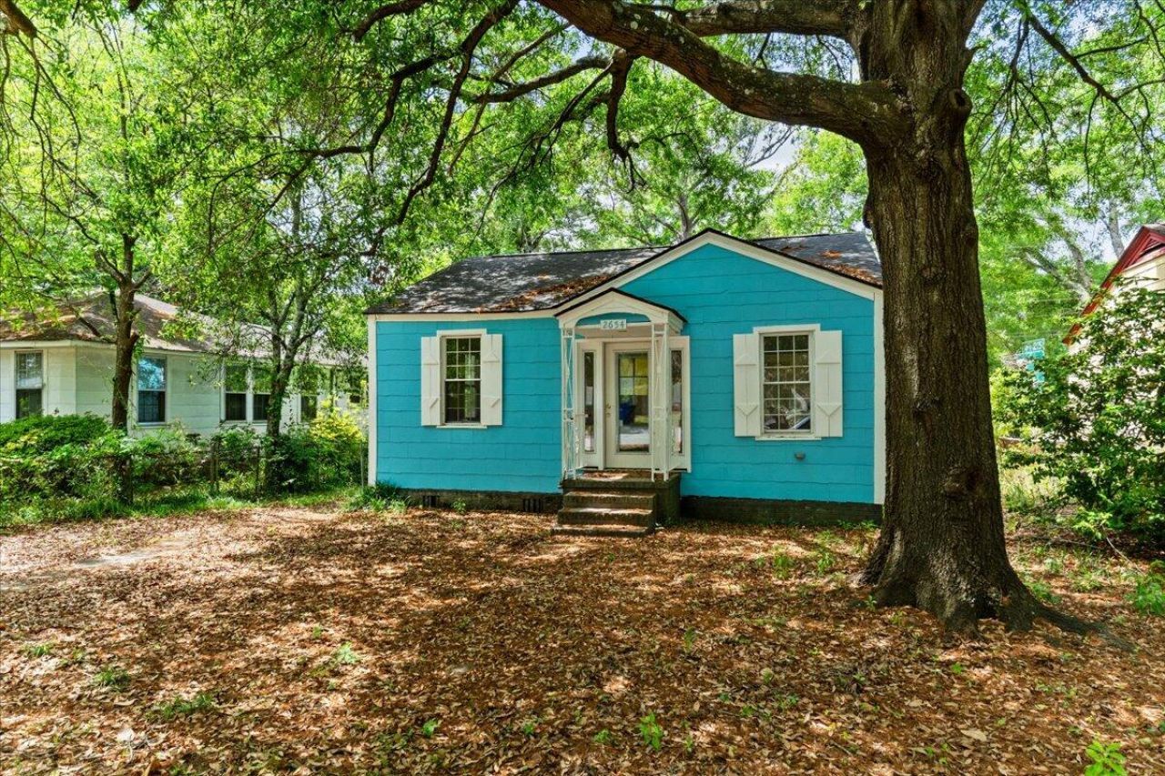 2654 Harvey Avenue Photo 4