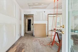 2654 Harvey Avenue photo 4