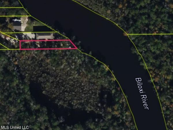 Riverroad Drive, Gulfport, MS 39501