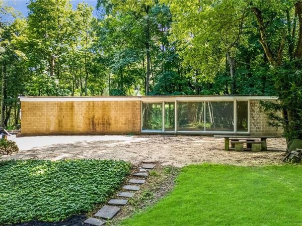 319 Pound Ridge Road, Bedford, NY 10506