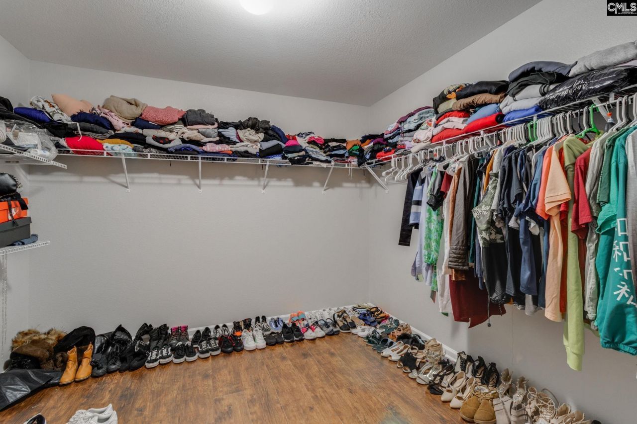 216 Bantam Place Photo 27