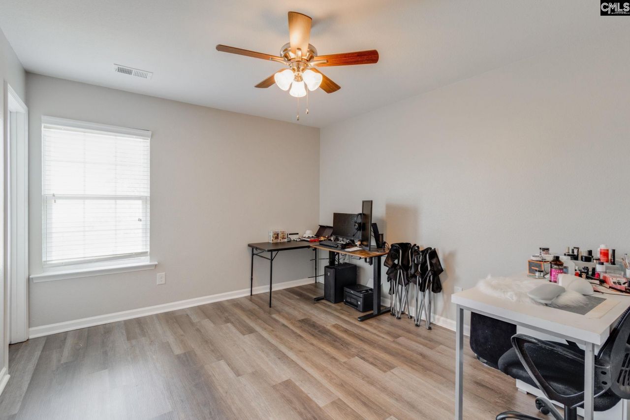 216 Bantam Place Photo 30