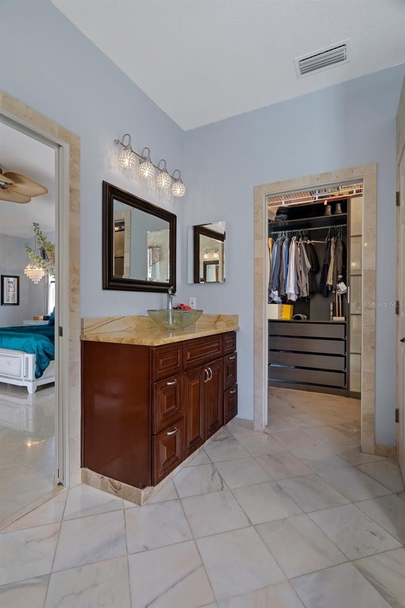 15630 N Himes Avenue, Tampa, FL 33618 Photo