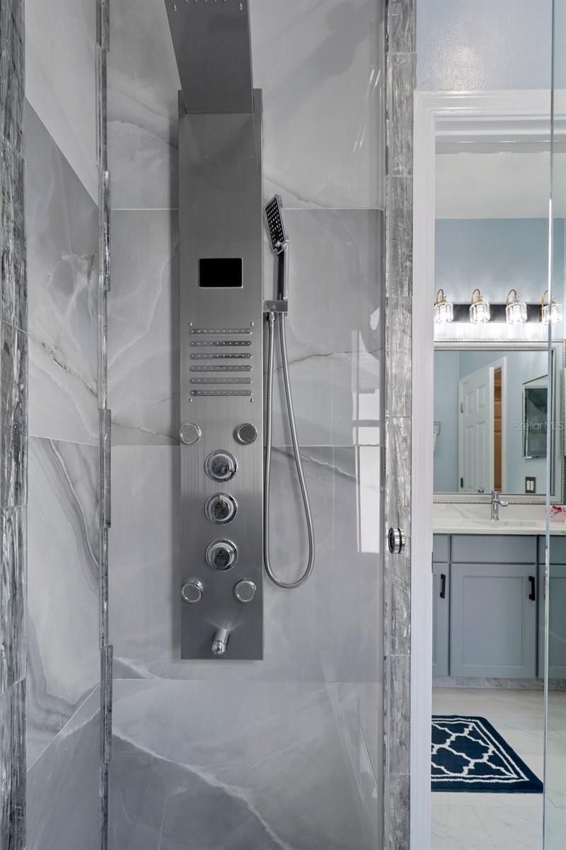 15630 N Himes Avenue, Tampa, FL 33618 Photo