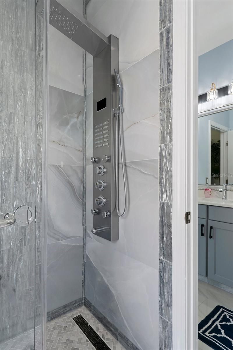 15630 N Himes Avenue, Tampa, FL 33618 Photo