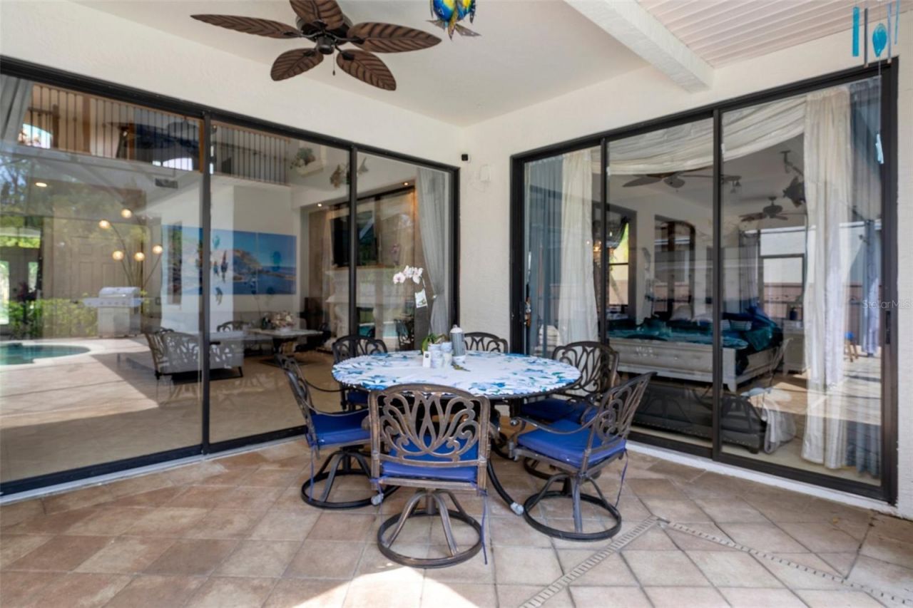 15630 N Himes Avenue, Tampa, FL 33618 Photo