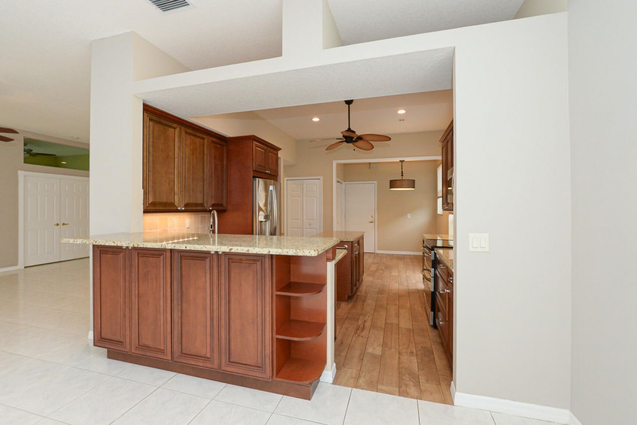 614 NW Monticello Place, Port Saint Lucie, FL 34986 Photo