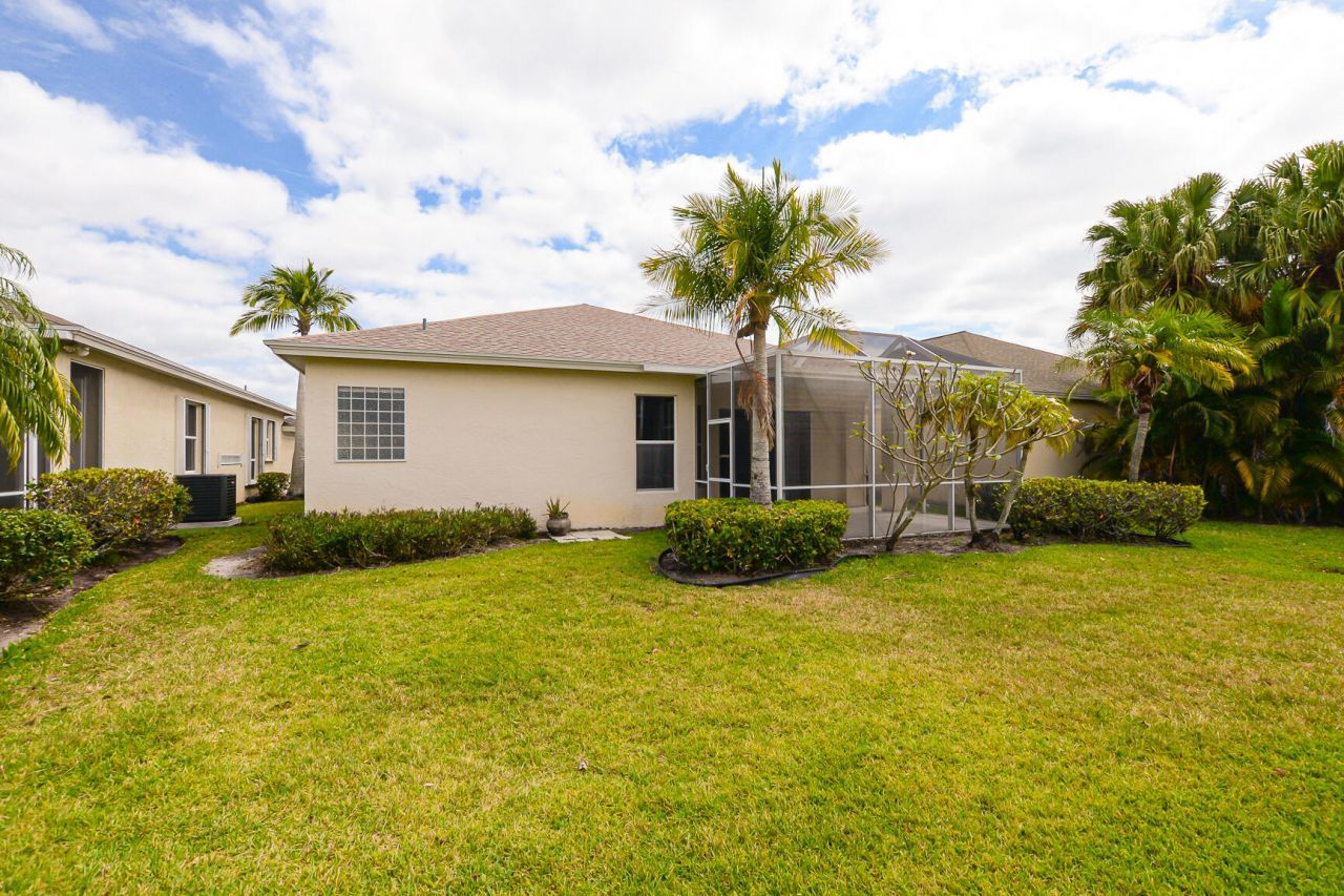 614 NW Monticello Place, Port Saint Lucie, FL 34986 Photo