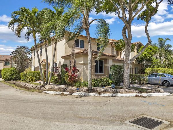 6807 Via Regina, Unit 1, Boca Raton, FL 33433