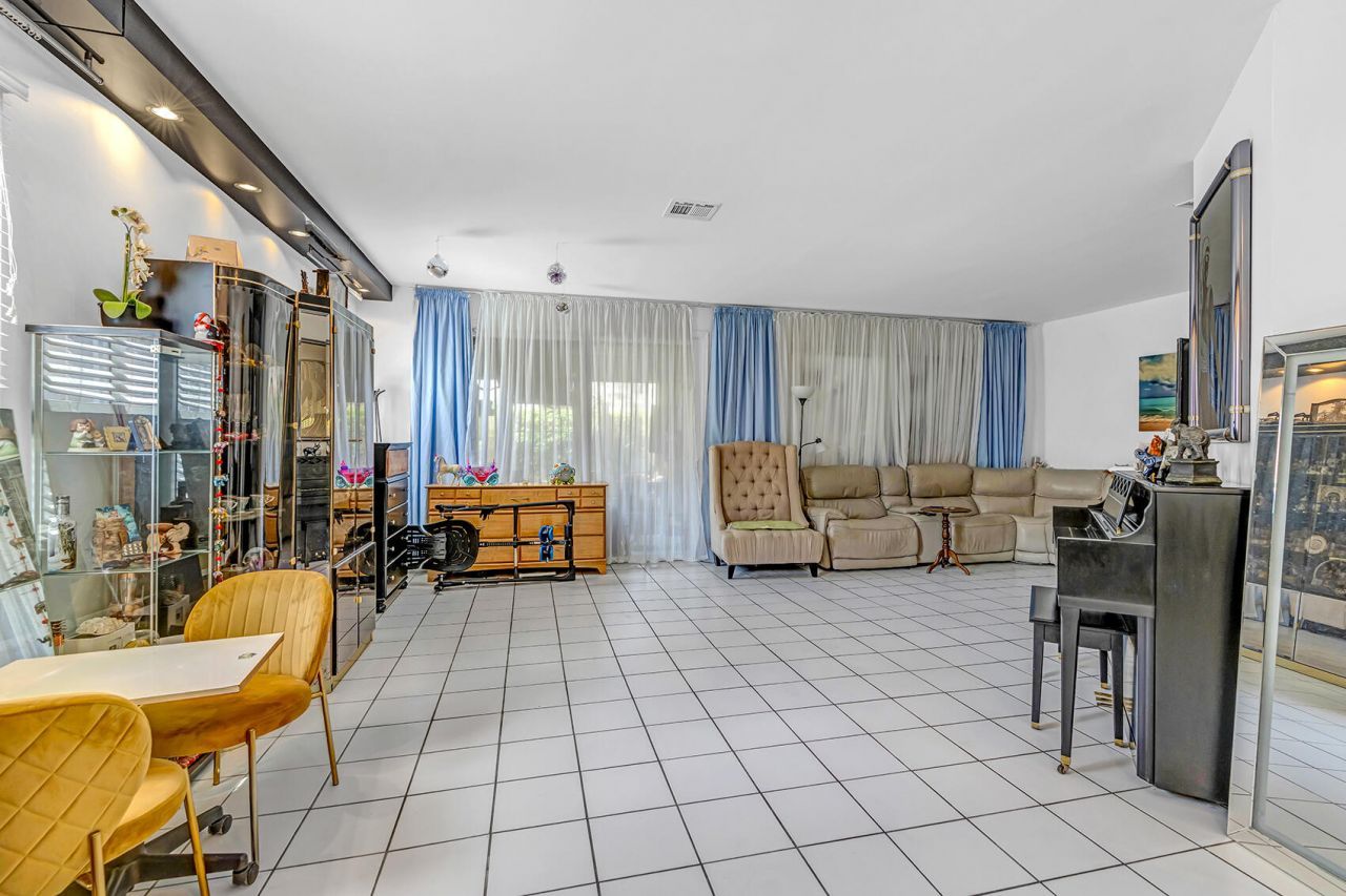 6807 Via Regina, Unit 1, Boca Raton, FL 33433 Photo