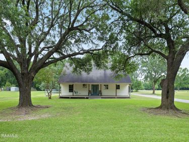 334 Meche Road, Carencro, LA 70520