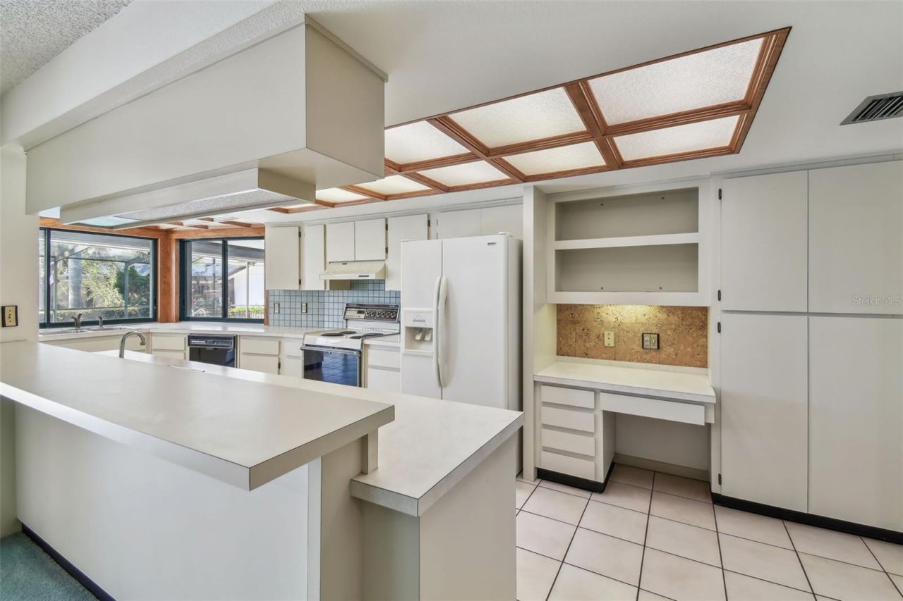 4226 Saltwater Boulevard, Tampa, FL 33615 Photo