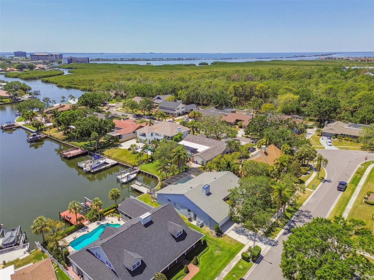 4226 Saltwater Boulevard, Tampa, FL 33615 Photo