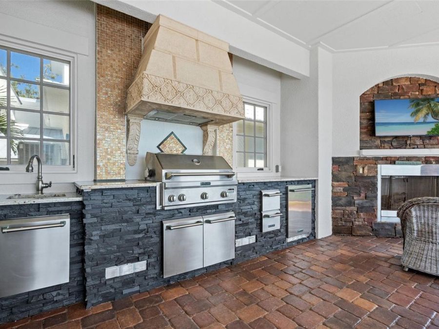 Property Image 77