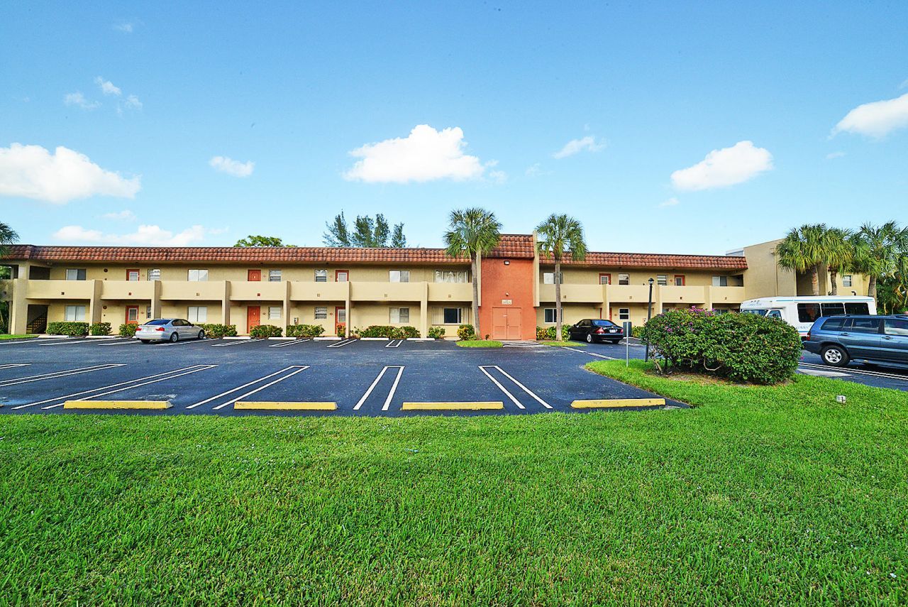 829 Camino Road, Unit 112-B, Delray Beach, FL 33445 Photo