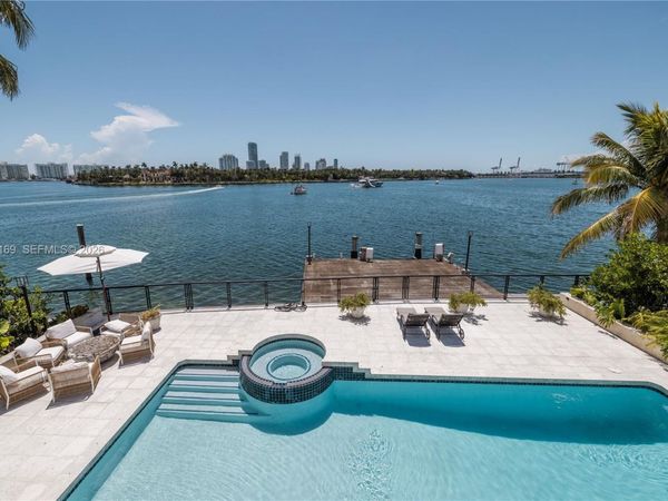 2 S Hibiscus Dr, Miami Beach, FL 33139