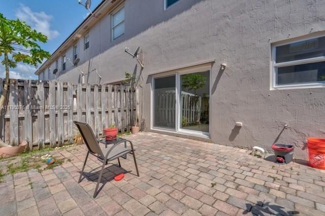 9346 SW 221st St, Cutler Bay, FL 33190 Photo