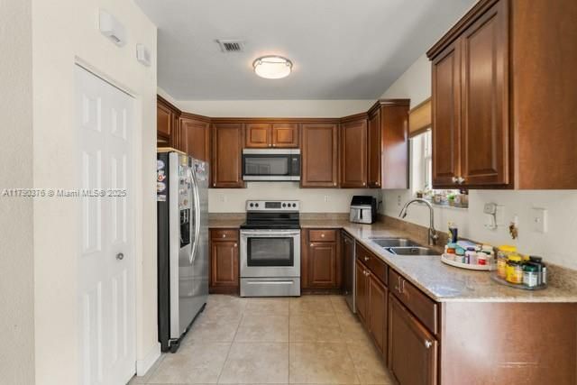 9346 SW 221st St, Cutler Bay, FL 33190 Photo