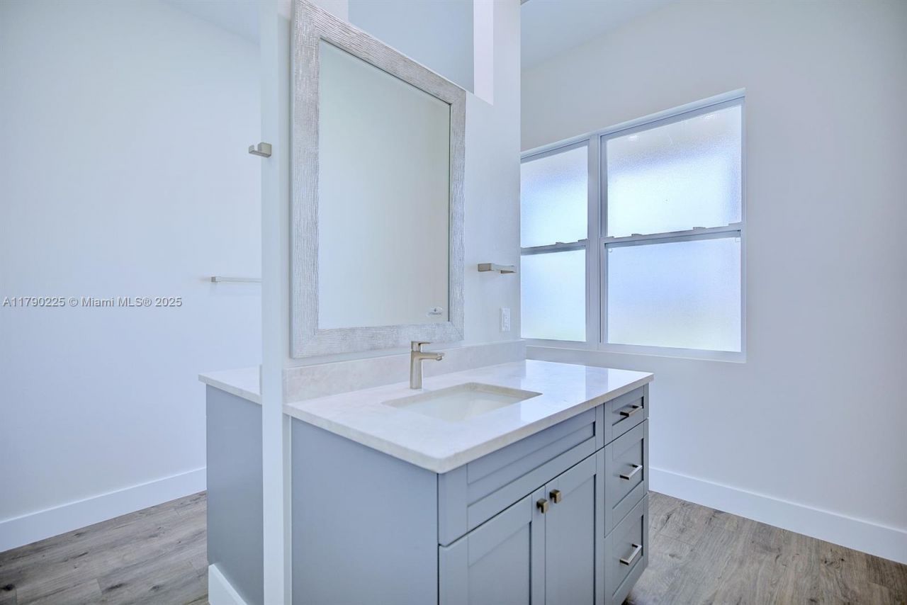 5224 Columbus Blvd, Sebring, FL 33872 Photo