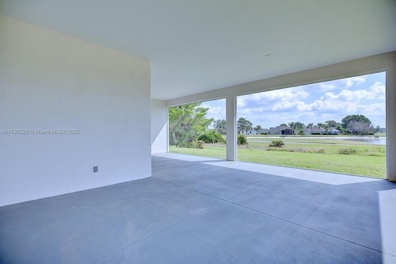 5224 Columbus Blvd, Sebring, FL 33872 Photo