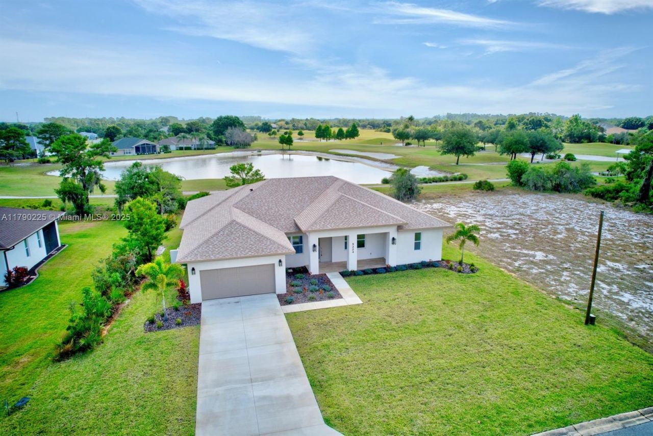 5224 Columbus Blvd, Sebring, FL 33872 Photo