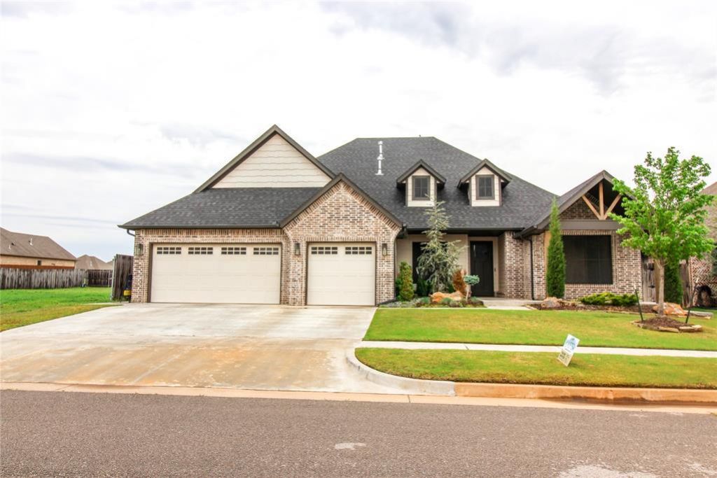 405 Braxton Way, Yukon, OK 73099 Main Photo